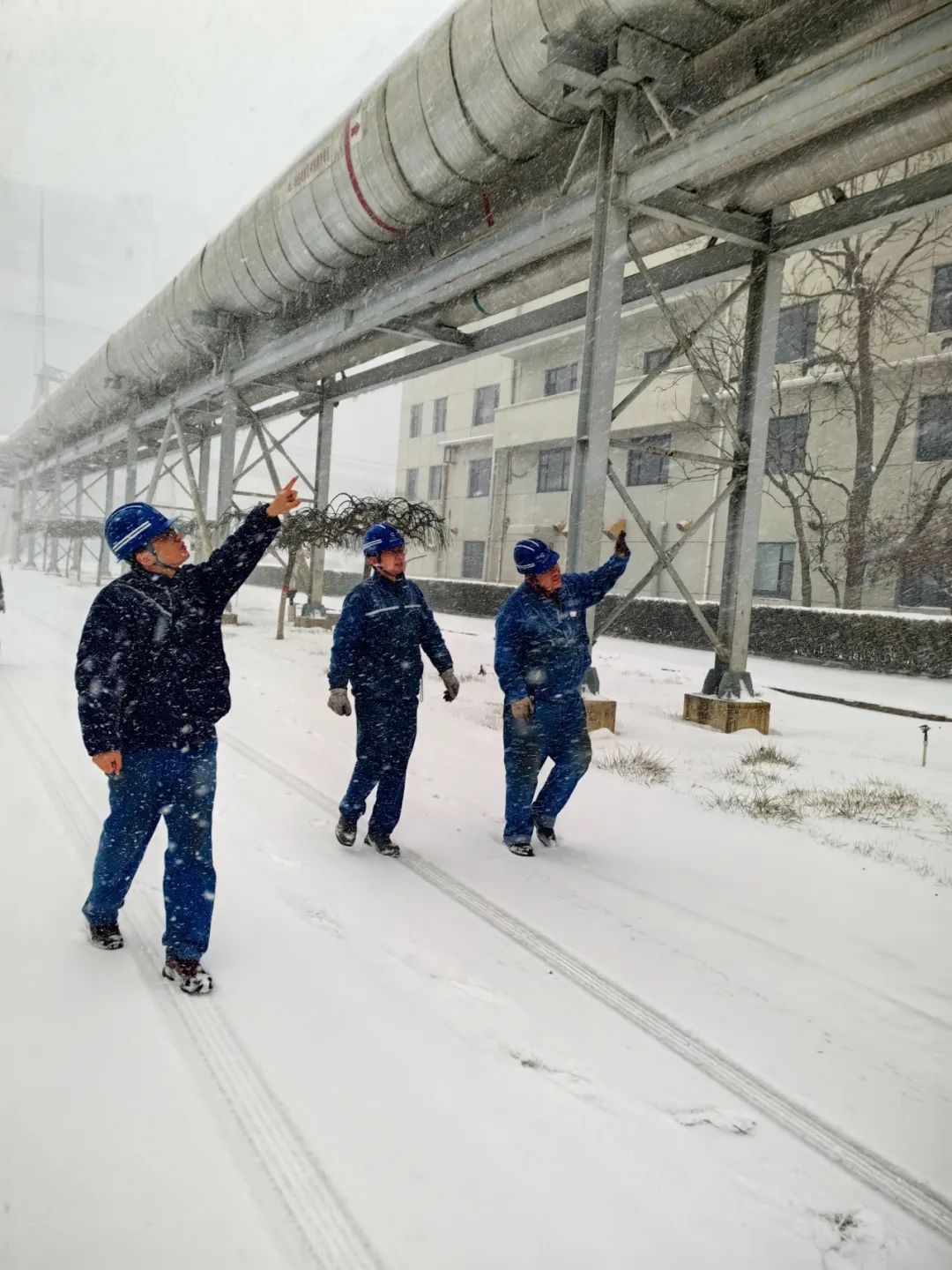 必一运动全力迎战大雪来袭 多措并举保障供应